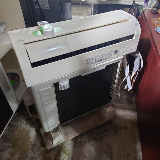 USED【HITACHI】日立 エアコン 2019年製 2.2kw