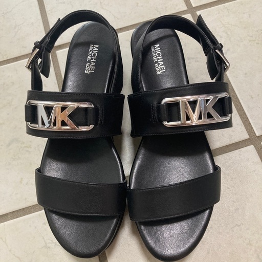 MICHEAL KORS  マイケルコース 厚底サンダル