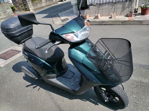 値下げ 分割払いＯＫ 新古車 JOG デラックス アイドリングストップ機能 8888km リアＢＯＸ 前カゴ 付き
