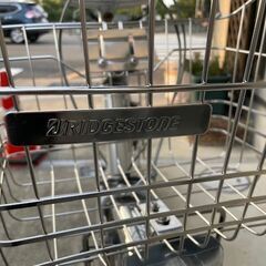 BRIDGESTONE Trendy 26インチ　前後に大きめのカゴとパナU型ロック付き。