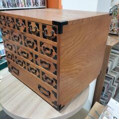 ホノルル購入 クロムハーツ 22Ｋ タイニー  カットアウト-薬箱　小物入れ　昭和レトロ