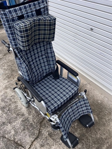 介助型車椅子　リクライニング　カワムラサイクル　アルミ製　中古品
