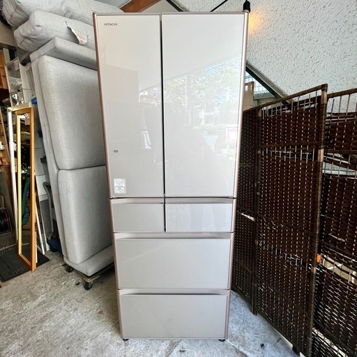【武蔵小山店】 6ドア 冷凍冷蔵庫 日立 HITACHI 505L 大容量 ファミリー 冷蔵庫 17年製 XGシリーズ 真空チルド クリスタルシャンパン R-XG5100G (検 R-XG51J 冷凍庫 refrigerator  品川区 リサイクルショップ ランバールーム 武蔵小山店 ◀︎ 武蔵小山パルム 戸越銀座 隣接