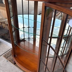 ビクトリアン様式 飾り棚 キュリオケース コレクションケース ゴージャス おしゃれ インテリア