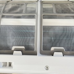 ①ヤマダ電機 RIAIR リエア ルームエアコン  YHA-S22M-W 冷房定格2.2kw 6畳用 2022年製 ホワイト リモコン付き  