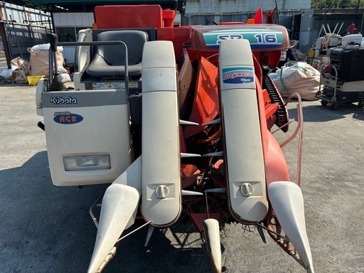 Kubota 2条コンバイン
