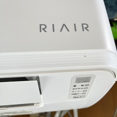 ③ヤマダ電機 RIAIR リエア ルームエアコン  YHA-S22M-W 冷房定格2.2kw 6畳用 2022年製 ホワイト リモコン付き 