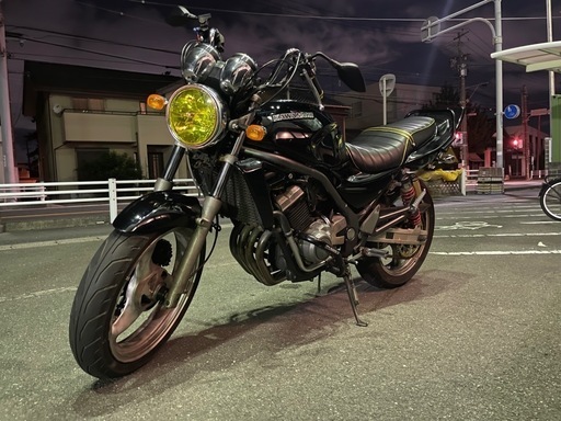 GSX250FX バリオス2 バリオス2型 シート 黒皮 / 250 GSX250FX 完成品