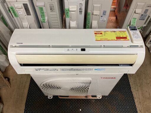 K05609　中古エアコン 東芝 2017年製 主に6畳用 冷房能力 2.2KW / 暖房能力 2.2KW