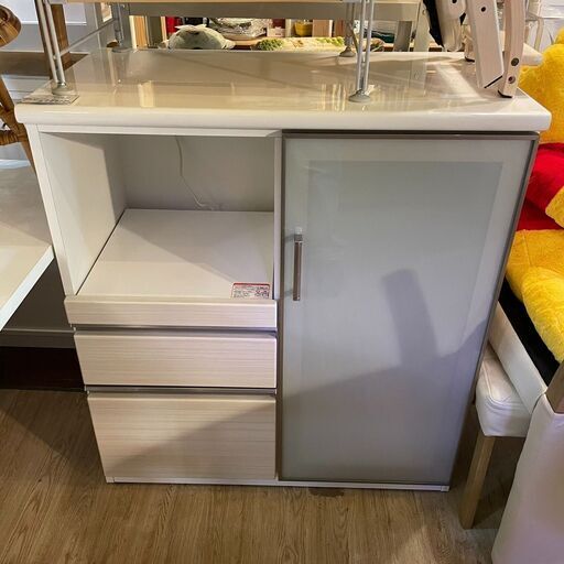 送料無料・設置無料有りニトリ NITORI キッチンカウンター レンジボード 中古収納家具