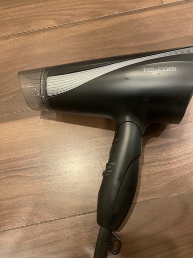 ヘアドライヤー　Tescom　2023年製