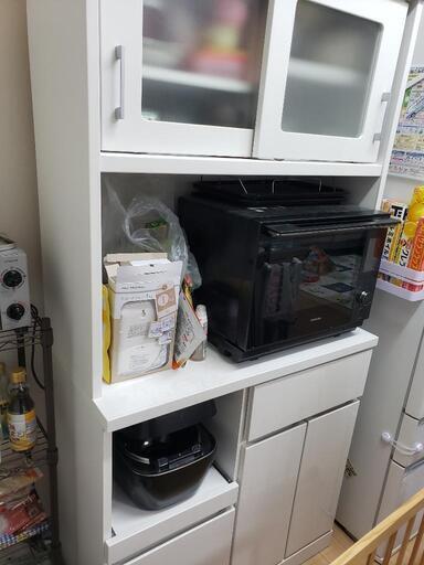 食器棚