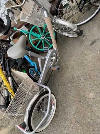 三輪自転車