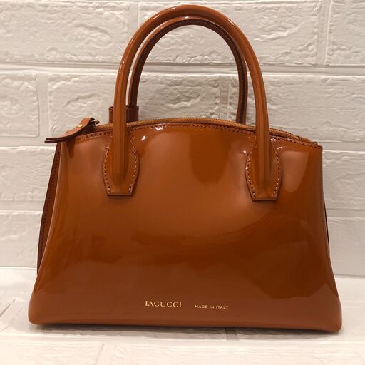 IACUCCI エナメルレザー2WAYトートバッグS