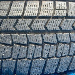 DUNLOP 185/65R15 23年製＋24年製　スタッドレスタイヤ