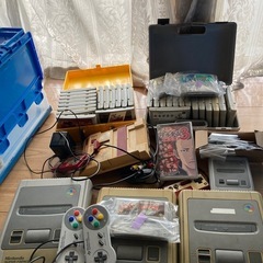 昔のゲーム機、カセット多数