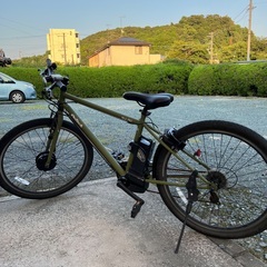 電動アシスト付きクロスバイク
