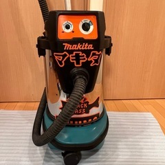 マキタ　集塵機　vc3200 掃除機