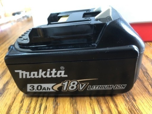 最新マキタ18vバッテリー純正品、充電回数１回(新品、未使用品)