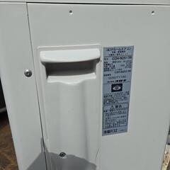 商談中　コロナルームエアコン　冷暖房兼用　配管付き　2.5kw 中古品