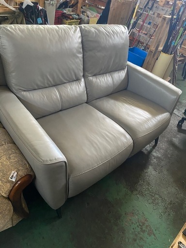 美品★本革ソファー
