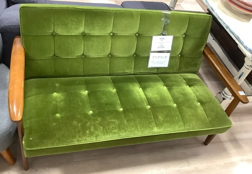 カリモク60   2人掛けソファー　W36173QW   ファブリック　モケットグリーン　Kチェア　入荷致しました！