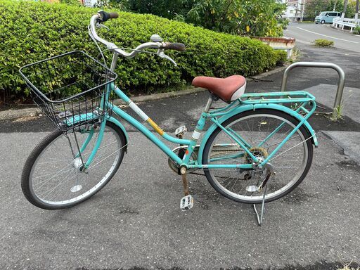 リサイクルショップどりーむ天保山店　No1372　自転車　ママチャリ　２４インチ　６段ギア付き　LEDオートライト付き