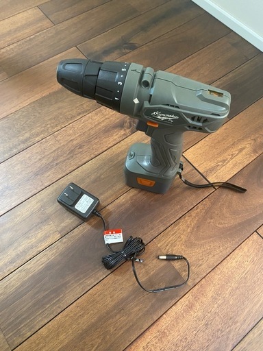 （引き渡し予定あり）Kumimoku 7.2V 水平器付充電ドリルドライバー KT-08