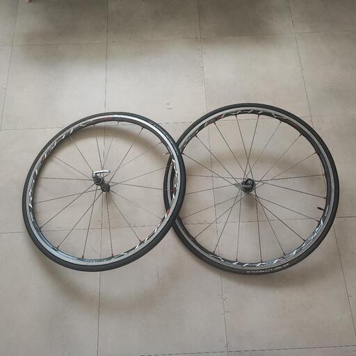 Shimano RS80 前後
