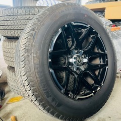 k131☆BERG☆17×7.5J +25 6H PCD139.7タイヤつき