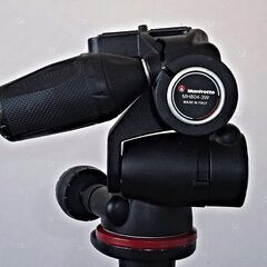 マンフロット  MT055CXPRO4 [055プロカーボン    3WAY雲台 804