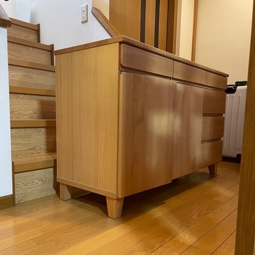 【美品中古】アルダー材のサイドボード120cm