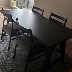 4名様用ダイニングテーブル(ダークブラウン)