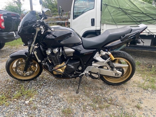 cb1300sf     sc54e  走行距離15200km カスタム多数　最終値下げです cb1300sf sc54e 走行距離15200km カスタム多数 最終値下げです