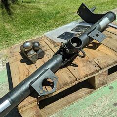 メーカー/対応車種不明  中古 ヒッチメンバー 
2inヒッチボール 付属品有り 加工流用品前提品 #トレーラーヒッチ #クロカン #軽トラ #軽トレーラー