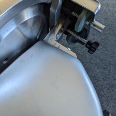 ミートスライサー キプロスター 業務用ミートスライサー KIPROSTAR PRO-220YS-B #厨房機器 #肉スライサー #ハムスライサー #肉切機 #チャーシュスライサー #電動スライサー #卓上型スライサー #肉スライス #ハムスライス