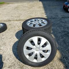 スタッドレスタイヤ美品 175.65R14 アルミホイール アクア
