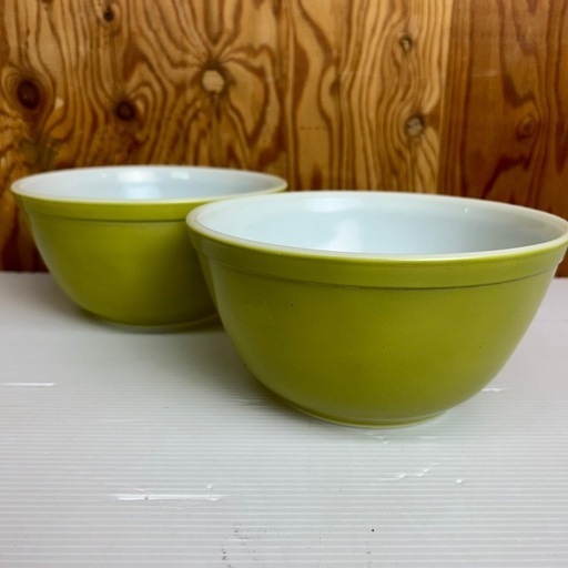 k0910607 PYREX パイレックス 耐熱ガラス ボウル 中 2個セット ヴィンテージ 米国製 USA キッチン 雑貨 コレクション ミキシングボウル 中古 現状品