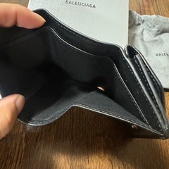 バレンシアガ値下げ