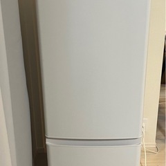 2023年製！極美品☆(未使用に近い)東京23区のみ送料無料！コンフィ冷蔵庫 極美品2022年製(東京23区のみ送料と設置無料！)冷蔵庫