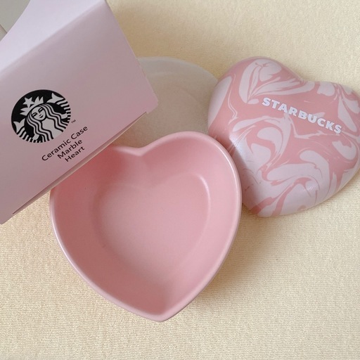 新品未使用　スターバックス　ハート　磁器ケース