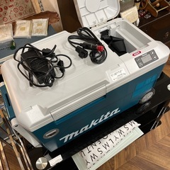 371 makitaマキタ　充電式温冷庫CW0016
