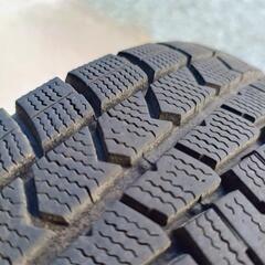 185/60R15 スタッドレスタイヤ4本(アルミ) 使用数ヶ月【取引中】