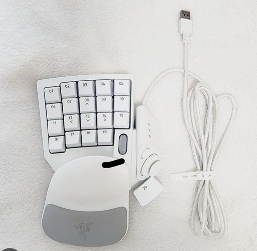 レイザータルタロスPro 左手用キーボード