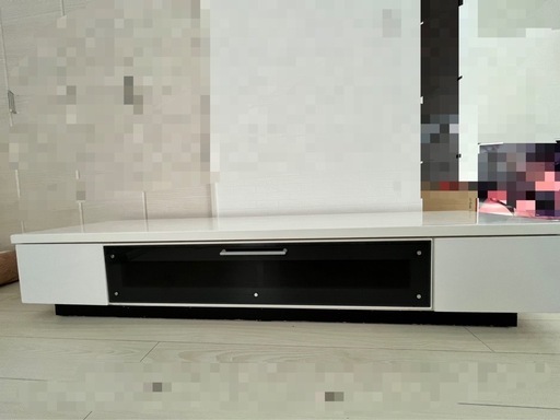 テレビボード 幅174cm 奥行42cm 高さ32cm ガラス扉 引出し付き