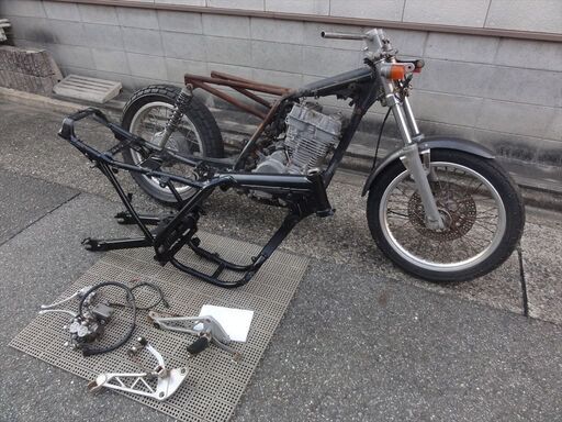 値下げ！ホンダGB250クラブマン部品取りジャンク！＋書付きフレーム