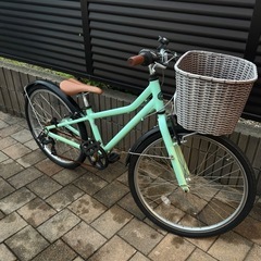 26インチ シマノ製6段変速 クロスバイク（グリーン） Amazon | クロスバイク 26インチ スチール シマノ製 6段変速 カゴ