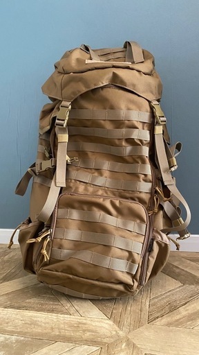 マーディングトップ 70L