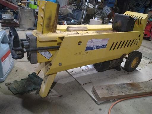 WS7T 薪割り機　7t シンセイ　薪割り