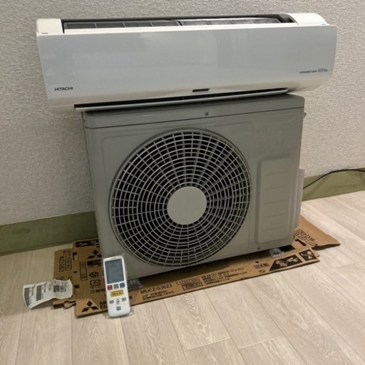 程度良！格安設置料金込み！日立白くまくん•お掃除機能付き•6畳用
